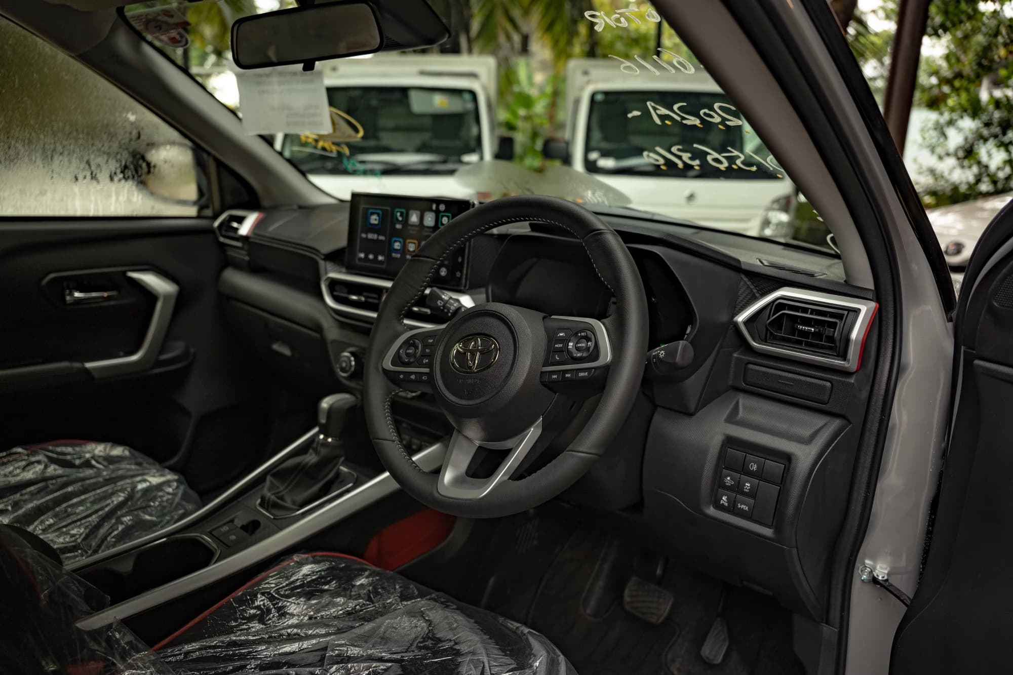 2026 Toyota Raize Hybrid Z Grade - View 2