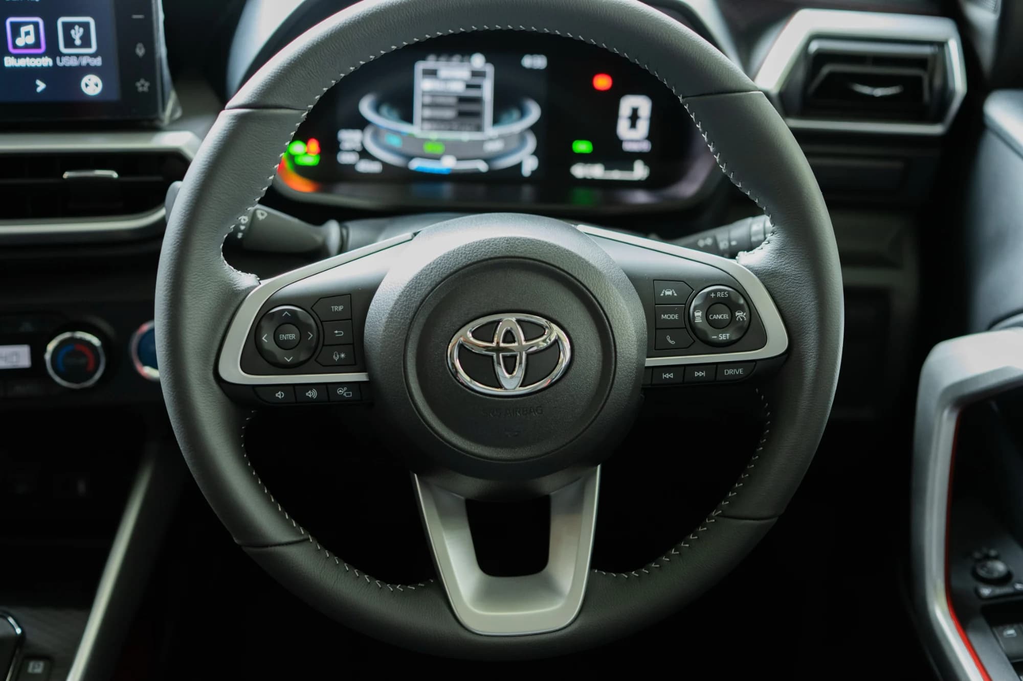 2026 Toyota Raize Z Grade | Brand New | 1200cc Hybrid | Pearl White & Black | Highest Spec - View 6