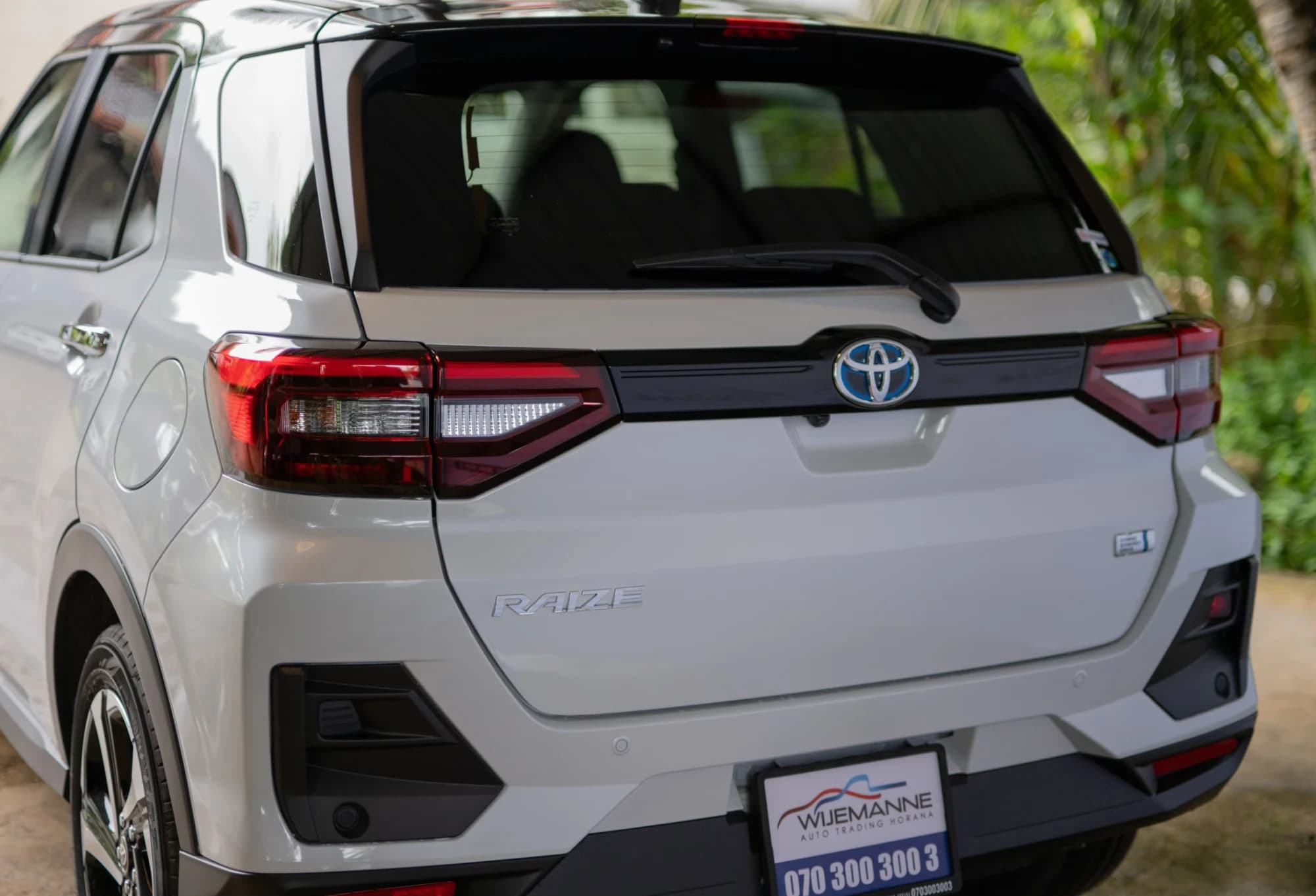 2026 Toyota Raize Z Grade | Brand New | 1200cc Hybrid | Pearl White & Black | Highest Spec - View 7