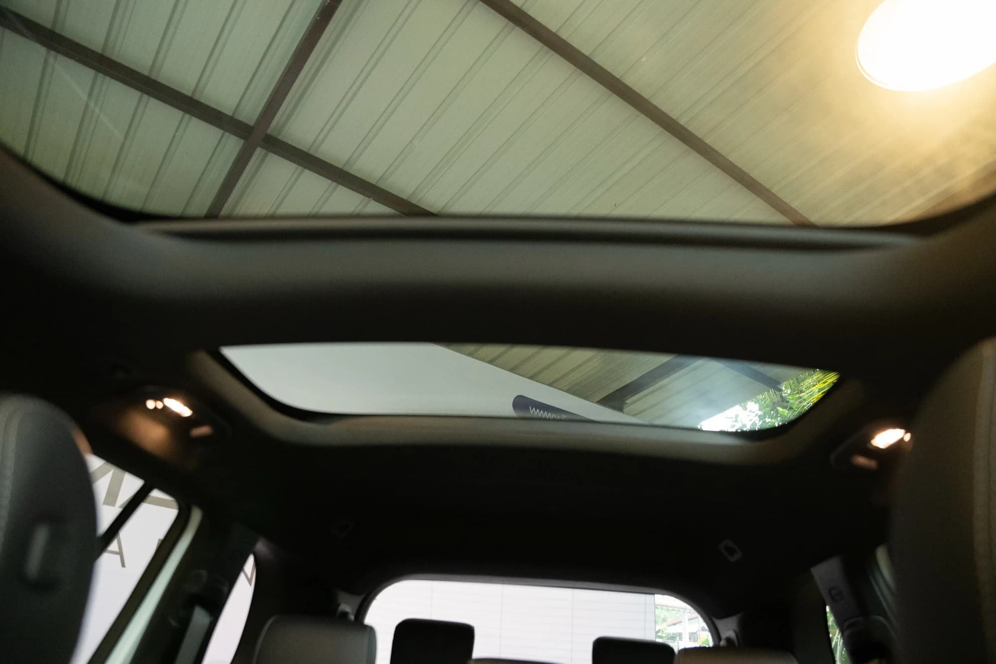 Mercedes-Benz GLB200 AMG Premium Plus | Highest Specification | 7-Seater - View 4